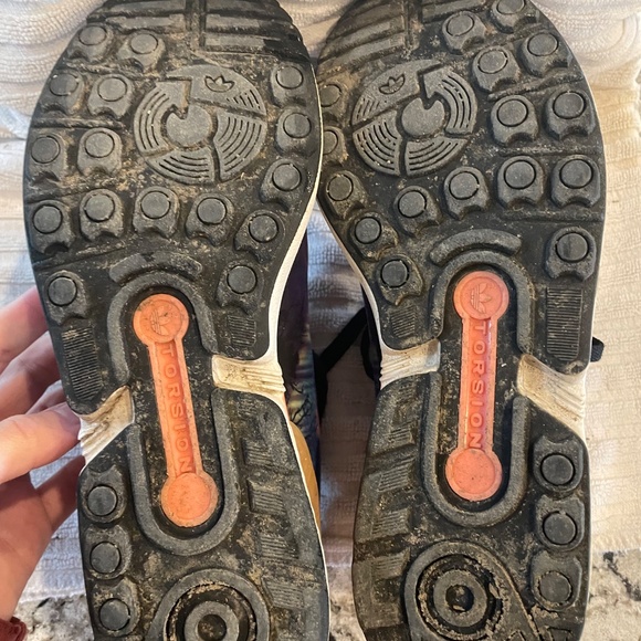 Adidas sneakers - Picture 6 of 6